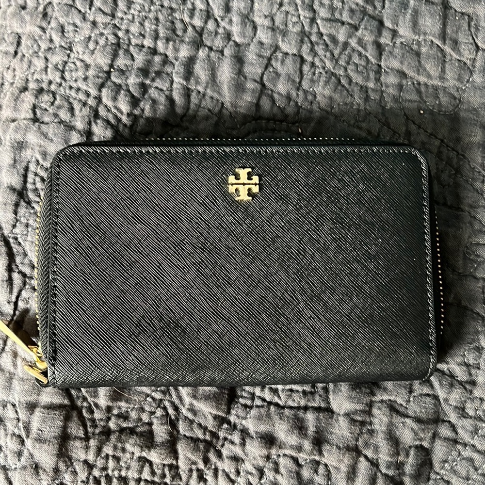 VGUC Tory Burch Wallet
